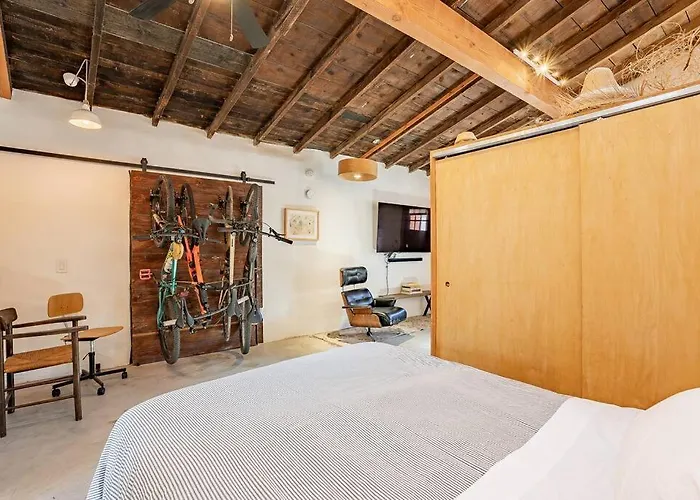 Apartment Barrio - Historic 1900 Adobe In Downtown *