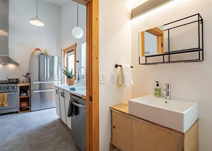 Apartment Barrio - Historic 1900 Adobe In Downtown